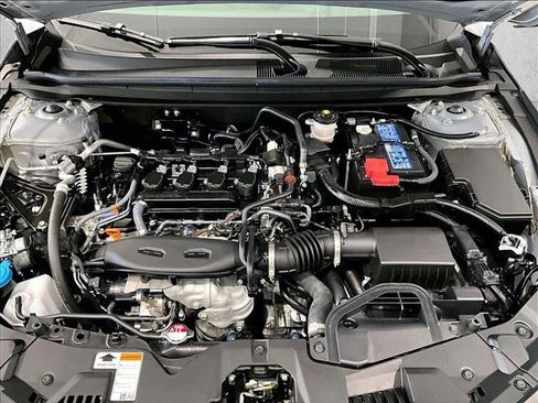 Used 2026 Honda Accord SE image 11