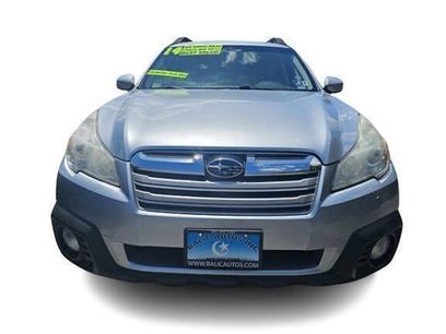 Used 2014 Subaru Outback 2.5i Premium w/ Moonroof Package