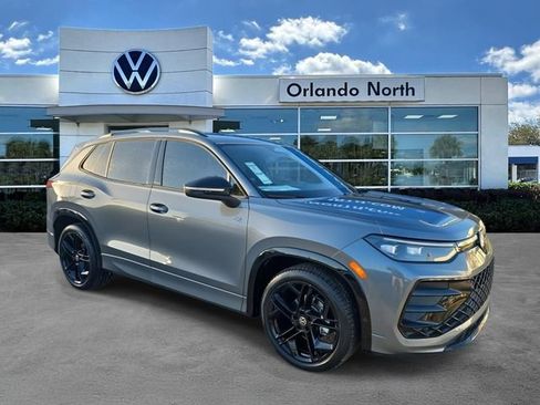 New 2026 Volkswagen Tiguan SE R-Line image 1