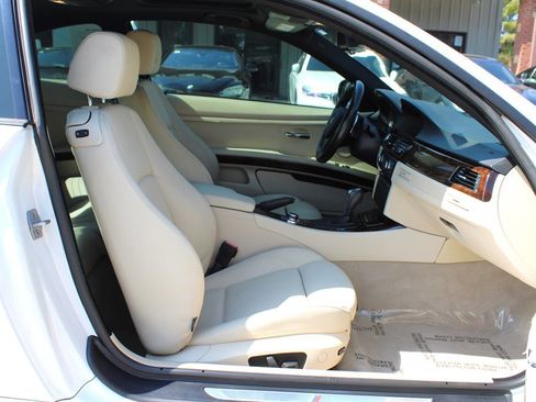Used 2013 BMW 335i Coupe image 13