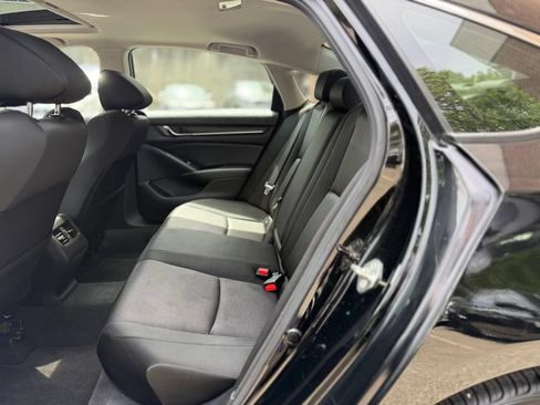 Used 2020 Honda Accord EX image 23