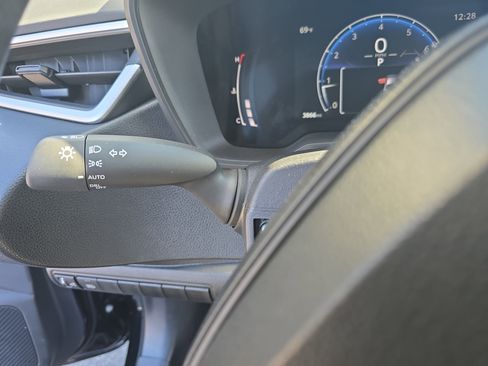 Used 2026 Toyota Corolla LE image 27