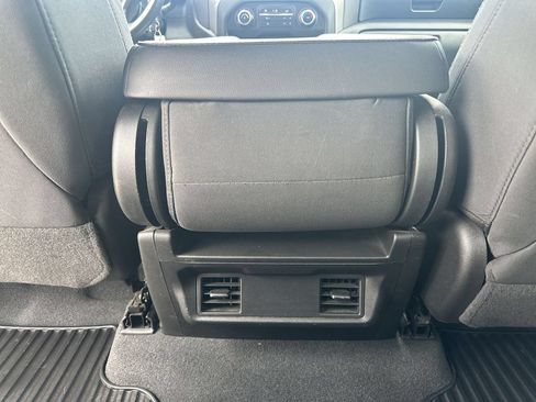 Certified 2021 Chevrolet Silverado 1500 W/T w/ Z71 Off-Road Package AWD/4WD image 21