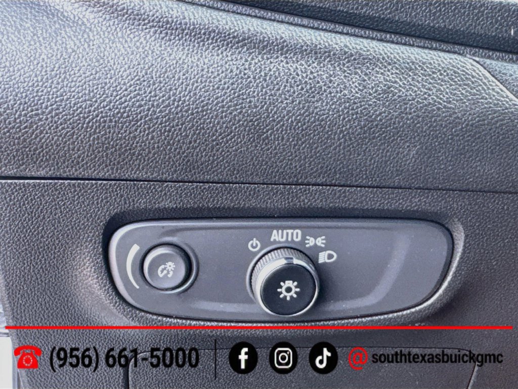 Used 2025 Buick Encore GX Sport Touring w/ Advanced Technology Package FWD image 20