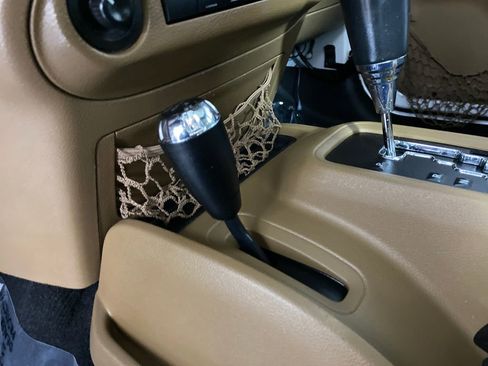 Used 2015 Jeep Wrangler Unlimited Sahara w/ Connectivity Group image 18