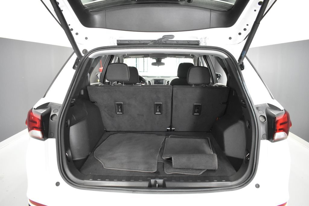 Used 2024 Chevrolet Equinox LT FWD image 31