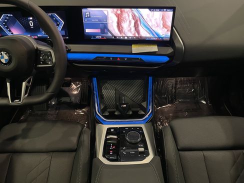 Used 2025 BMW X3 xDrive30i w/ M Sport Package image 17