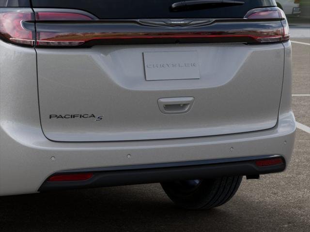 New 2026 Chrysler Pacifica Select w/ S Appearance Package FWD image 39