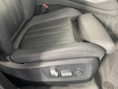 Used 2022 BMW X5 xDrive45e w/ Premium Package image 34