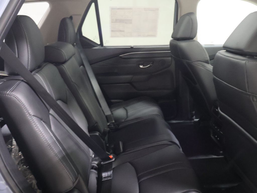 New 2026 Honda Pilot Touring image 15