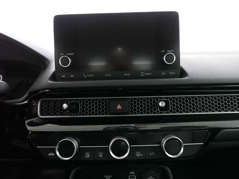 Certified 2024 Honda Civic EX image 21