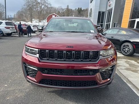 New 2026 Jeep Grand Cherokee L Limited image 2