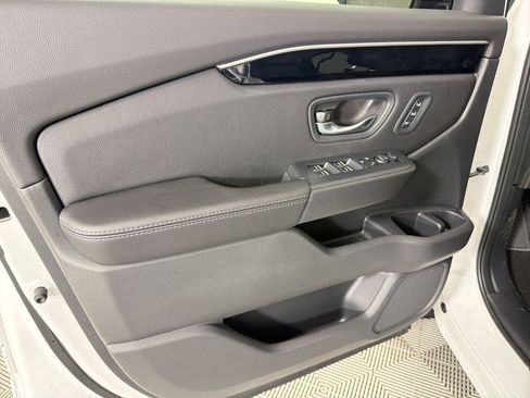 New 2026 Honda Pilot EX-L image 13