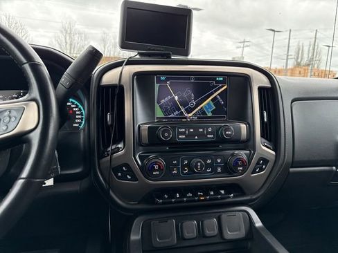 Used 2019 GMC Sierra 3500 Denali w/ Duramax Plus Package image 24