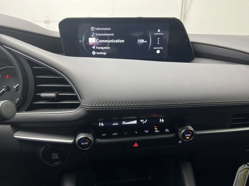 Certified 2025 MAZDA MAZDA3 s Sport image 14