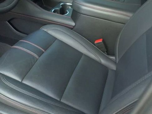 Used 2024 Chevrolet Suburban RST w/ Luxury Package image 3