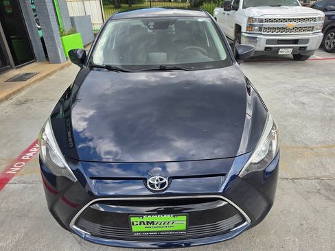 Used 2017 Toyota Yaris iA FWD image 8