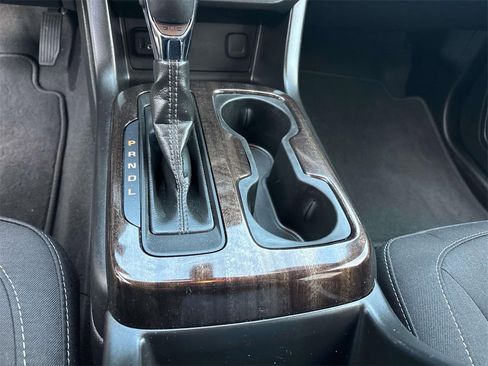 Certified 2022 GMC Canyon Elevation w/ Trailering Package image 29