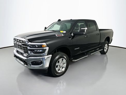 Used 2026 RAM 2500 Big Horn AWD/4WD image 3