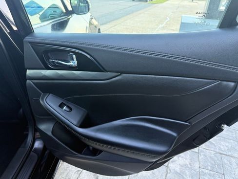 Used 2020 Nissan Maxima 3.5 SV w/ Floor Mat Group image 18