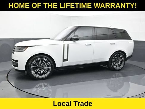 Used 2023 Land Rover Range Rover SE AWD/4WD image 3