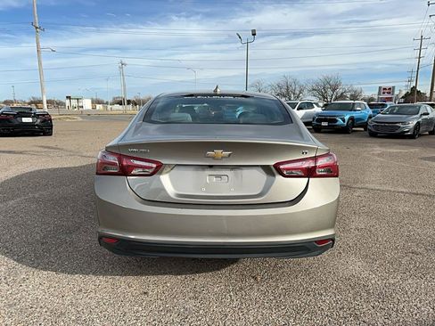 Certified 2022 Chevrolet Malibu LT image 17