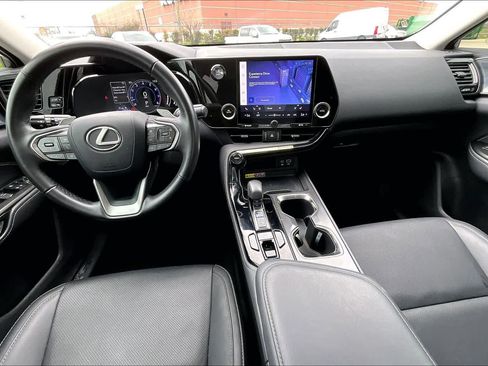 Certified 2024 Lexus NX 250 Premium image 16