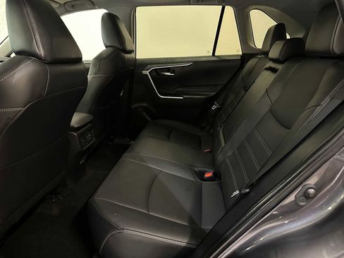 Certified 2022 Toyota RAV4 XLE Premium image 38