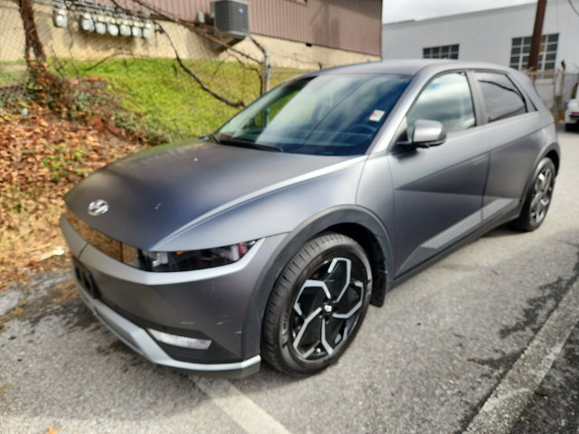 Used 2023 Hyundai Ioniq 5 SEL AWD/4WD image 2