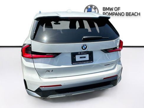 New 2026 BMW X1 xDrive28i w/ Technology Package AWD/4WD image 5