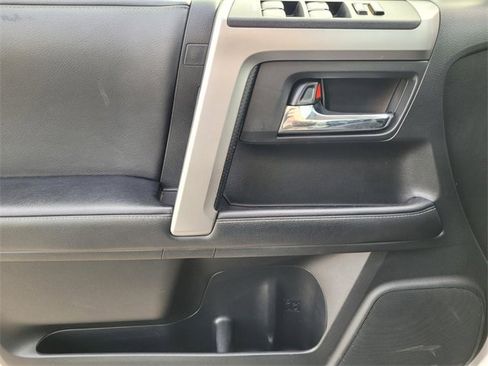 Used 2020 Toyota 4Runner SR5 image 25