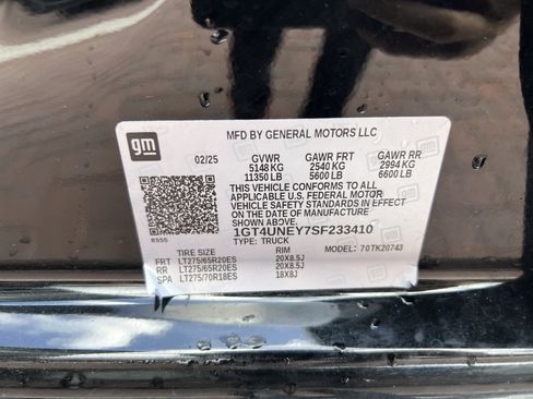 Used 2025 GMC Sierra 2500 SLT w/ SLT Premium Package AWD/4WD image 35