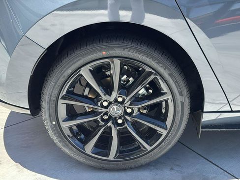 New 2026 MAZDA MAZDA3 Hatchback w/Premium Plus Pkg AWD/4WD image 6