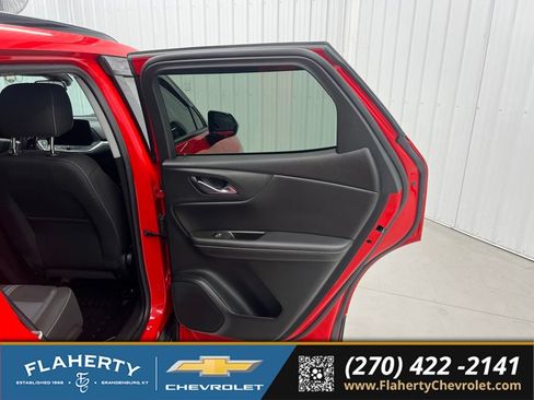 Used 2023 Chevrolet Blazer LT w/ Convenience Package FWD image 12
