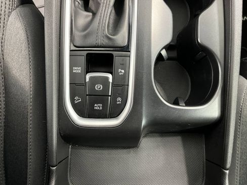 Used 2019 Hyundai Santa Fe AWD image 32