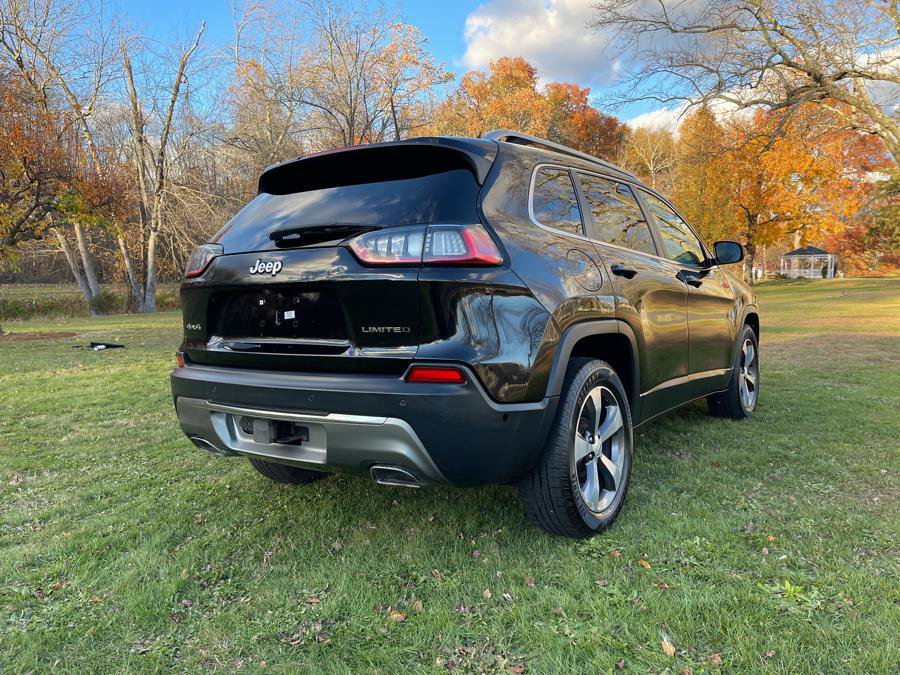 Used 2019 Jeep Cherokee Limited w/ Luxury Group AWD/4WD image 28