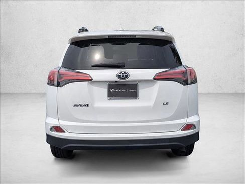 Used 2018 Toyota RAV4 LE w/ All Weather Liner Package FWD image 6