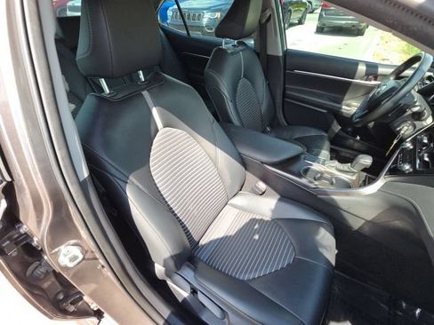 Used 2024 Toyota Camry SE FWD image 23