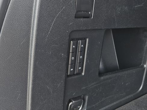 Used 2021 Ford Expedition Limited RWD image 11