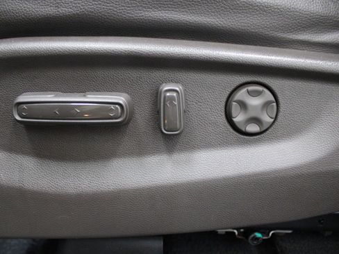 Used 2018 Honda Odyssey Elite image 45