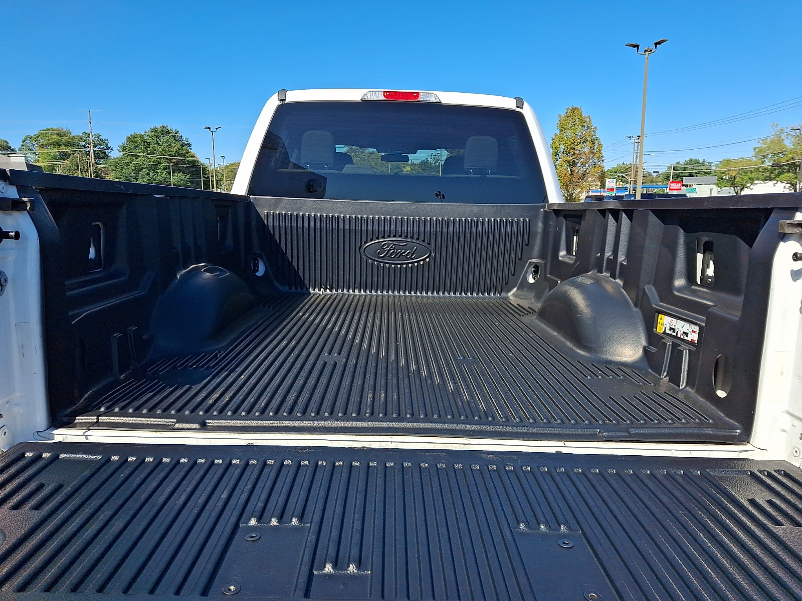 Certified 2018 Ford F250 XLT w/ XLT Premium Package AWD/4WD image 29