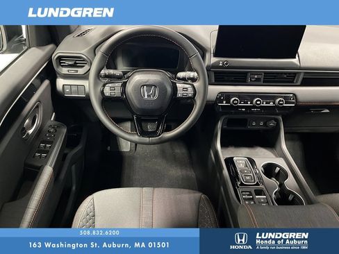 New 2026 Honda Pilot Sport image 8