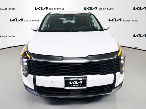 New 2026 Kia Sportage LX image 2