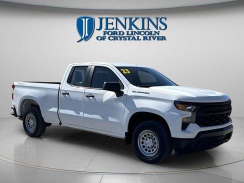 Used 2023 Chevrolet Silverado 1500 W/T w/ Trailering Package image 5