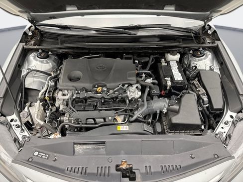 Used 2023 Toyota Camry SE image 23