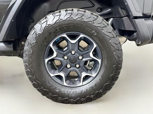 Used 2023 Jeep Wrangler Unlimited Rubicon 4xe w/ Dual Top Group AWD/4WD image 30