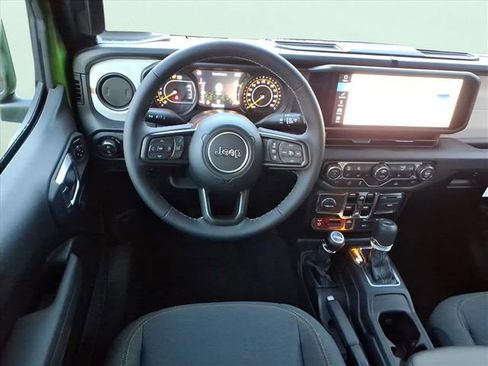 New 2026 Jeep Gladiator Mojave AWD/4WD image 13