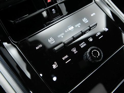 New 2026 Porsche Panamera RWD image 29