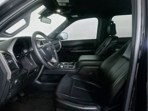 Used 2020 Ford Expedition XLT w/ Equipment Group 202A image 13