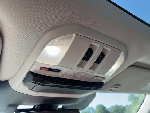 Certified 2025 Subaru Ascent Limited w/ Popular Package #1 image 31